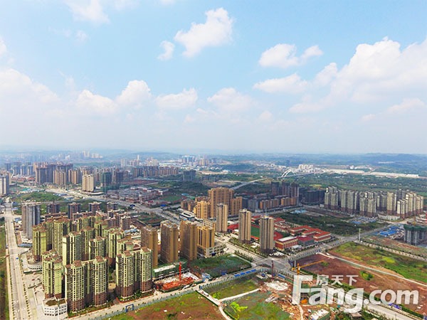 献给你，一个新广安 广安市大力实施城市提质工程综述(下)