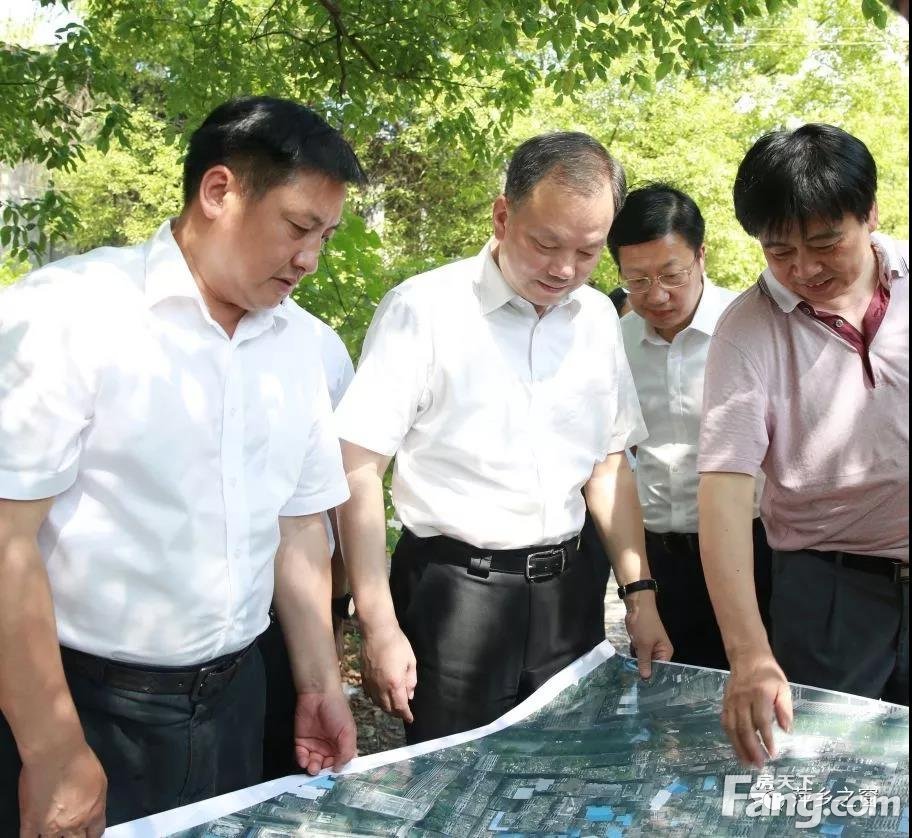 为推动煤校老校区整体搬迁，市长李江河实地调研