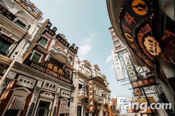 探秘电影小镇|太极片场、老郑州印象……天筑的业主们在郑州惊奇“穿越”！
