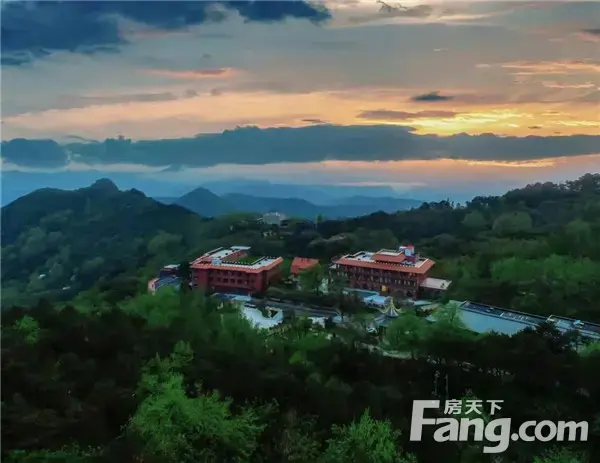 私人订制季|建业·信阳府业主专享鸡公山旅行计划幸福开启