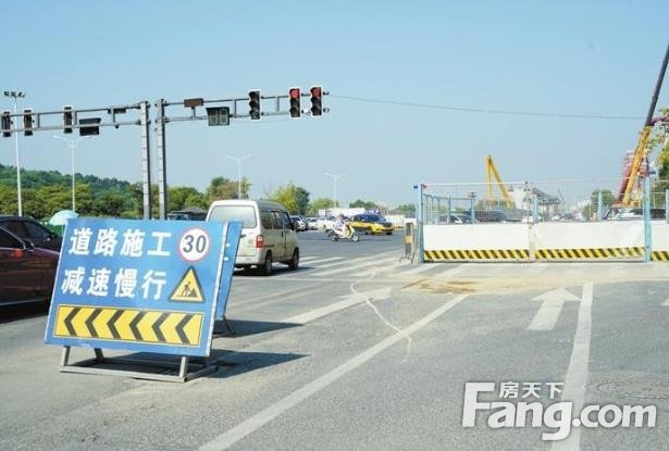 出行城东的市民注意了 明起部分道路将持续封闭施工