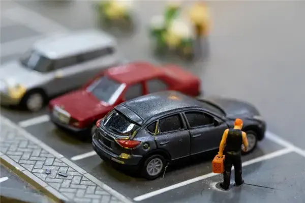 幸福到“位”|为什么一定要买车位？建业·信阳府告诉您答案