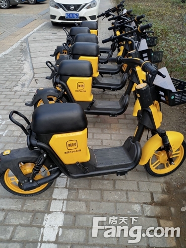 美团共享电单车在蚌上路 投放总数达35000辆