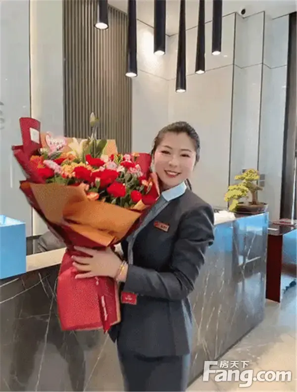 愿时光温柔以待丨東方府业主生日福利派送，持续进行ing