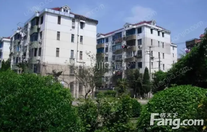 城东新村 3室1厅 66平