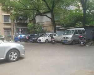省委大院旁 大同B部 3楼南北通透正规大三房 南北通透