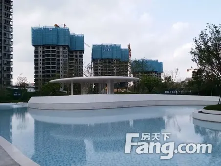 松湖悦府新房出售,地铁口300,东莞万象汇在旁边,南北通户型