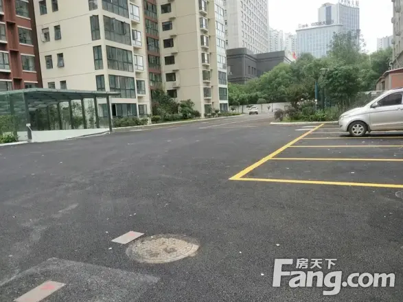 红盾小区实景图