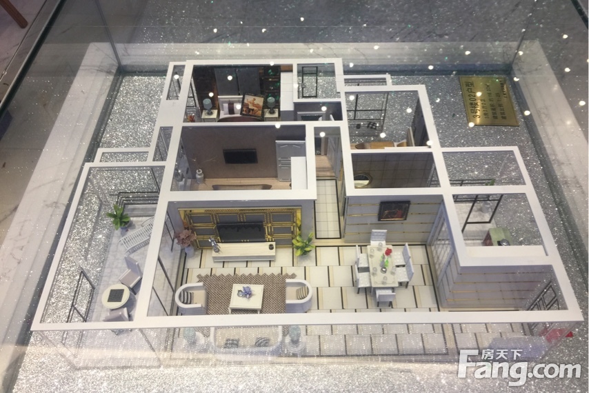 奥园·天翔誉峰视频讲房