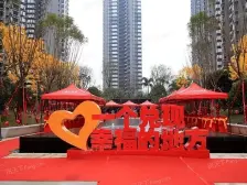 看青秀山领秀广场精装3房 业主诚心出售 看房方便