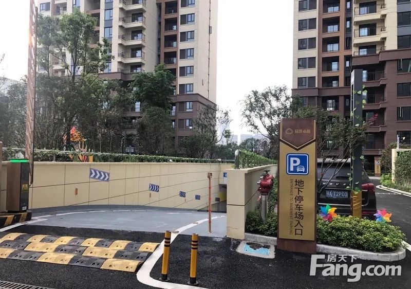 小区相关图