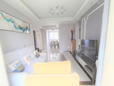 (牍)家新上 豪华装修带产/权车位全送 人车分流 看房随时