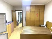 新上笋盘,东边套,精装修,满五售后公房无,税,看房随时