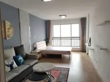 看全海 价格可议 银滩锦绣花园电梯11层 全新精修 有天然气