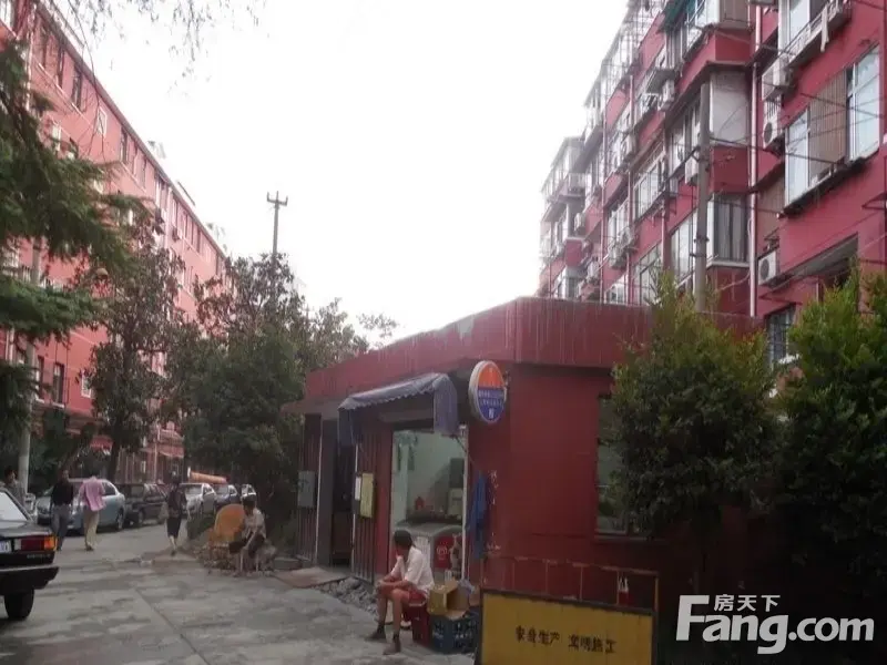 小区相关图
