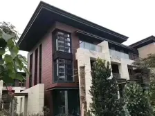 超笋!急售捡漏 时代南湾 双拼别墅 带290方大花园