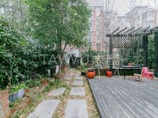 下复式边套,一楼带老人房,二楼两房朝南两房朝北,花园100平