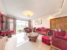 时代尊城5室2厅3卫南朝向585.00万元出售