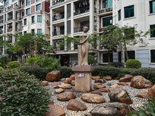 香槟郡简装两房,家电齐全...